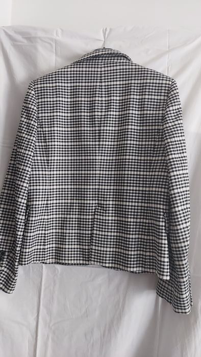 Blazer preto e branco da Zara