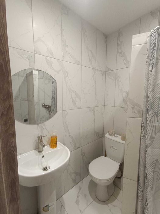 Подобово. Новобудова. Власниця. Центр поруч.