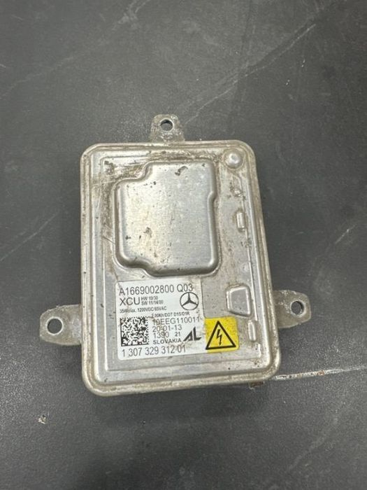 Modulo de Farol Xenon Mercedes Class A