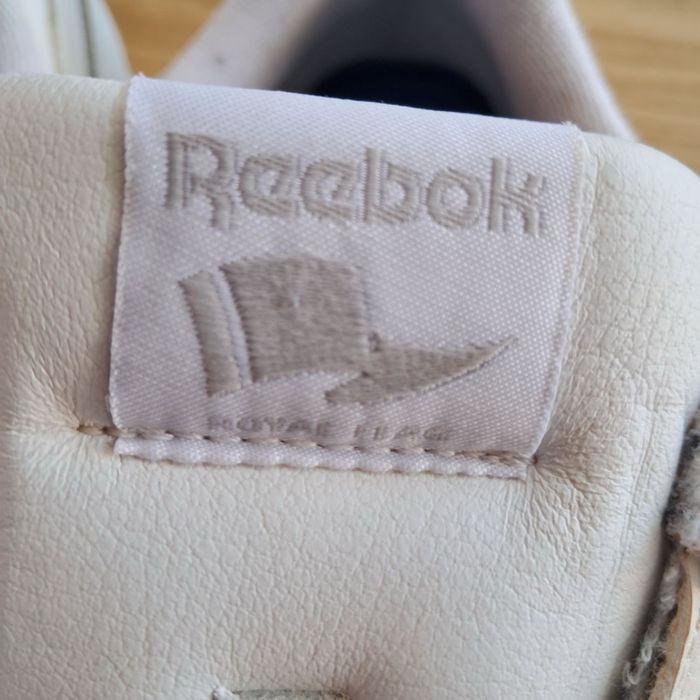Кроссовки женские Reebok оригинал 25см