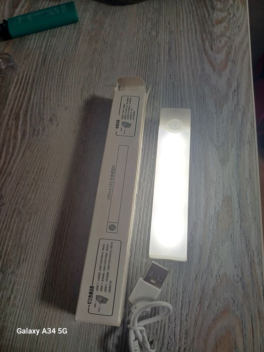 Продам  бездротовий маленький світильний