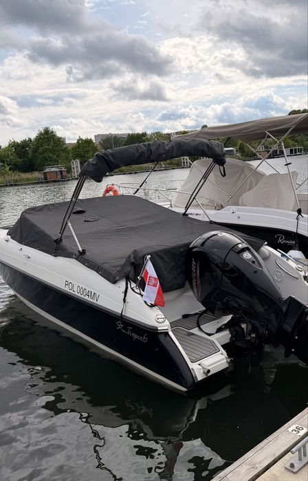 jacht motorowy ST TROPEZ 6 – 2021 r. – Mercury 150 KM