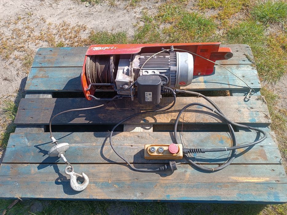 Wciągarka linowa budowlana CAMAC EUROPEA Minor P-200 | 200kg, 230V