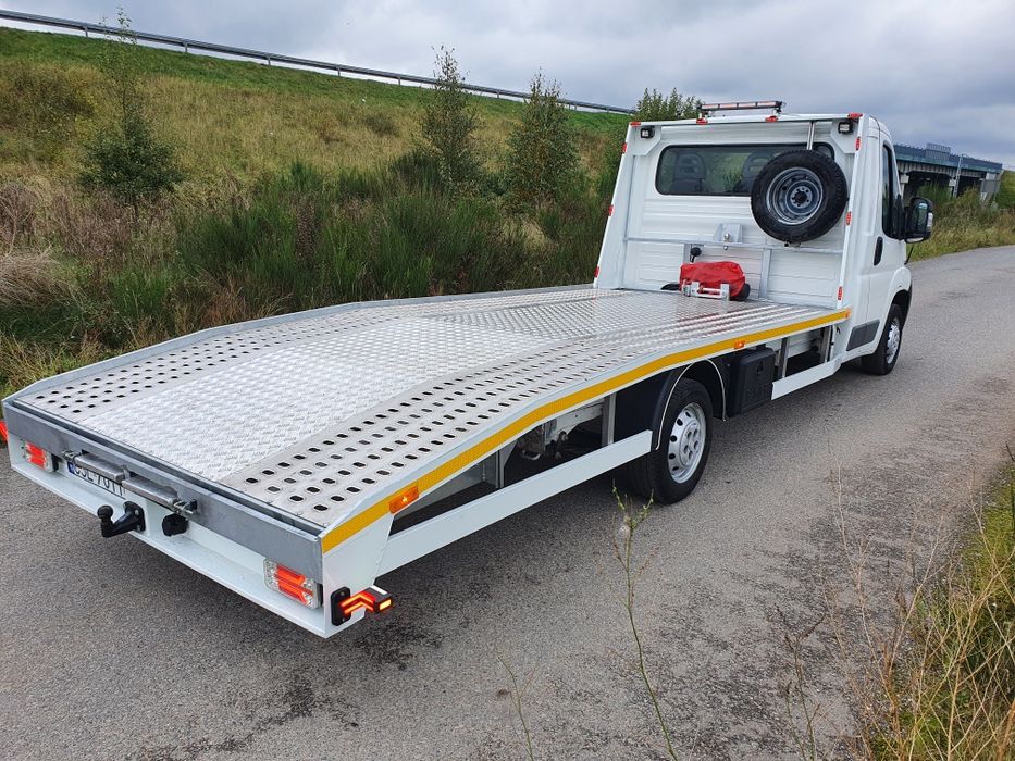 Ducato autolaweta Auto laweta holowanie transport pomoc drogowa