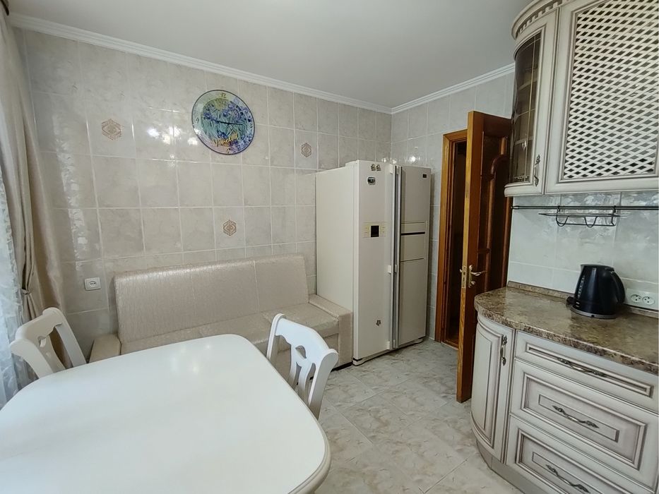 Оренда 2к квартри, район Виставка