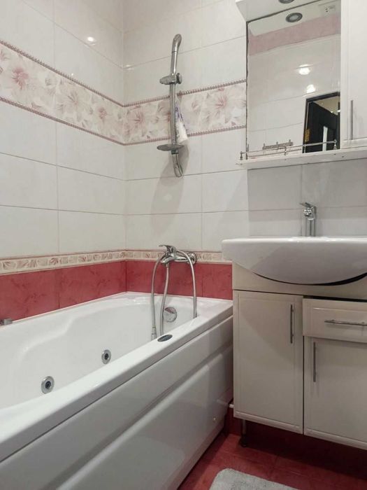 Продам 3-к квартиру на пр. Слобожанский. Ремонт/мебель/техника!