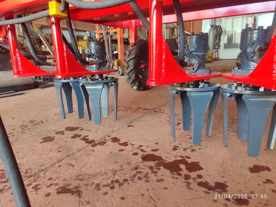 Гарбузовий комбайн 2025 NEW KARADAS TR-9001