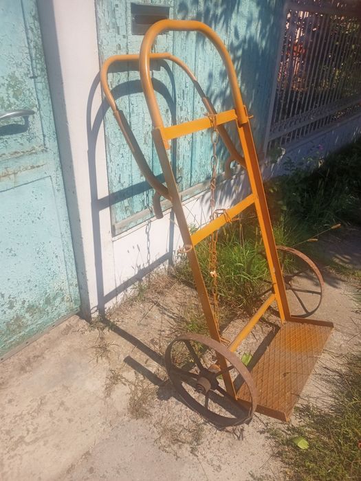Продам тачку для баллонов кислород и пропан