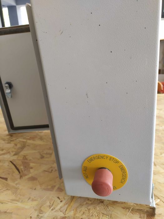 Electric Work Panel with Low Usage64286108845697122