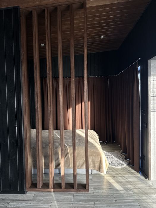 Подобова оренда котеджу м. Львів Volya.Resort з чаном та сауною