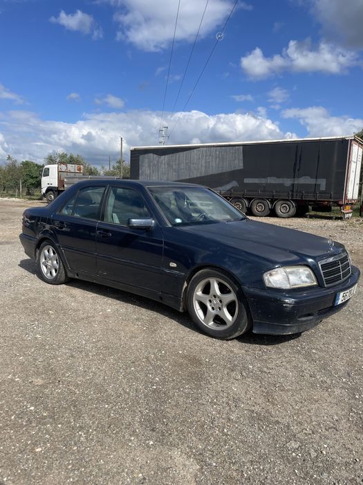 Mercedes c200 atomosferico