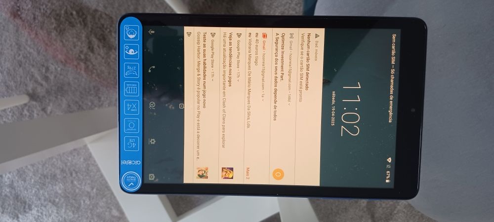 Tablet alcatel  Novo. 20,5 por 12,5 cm