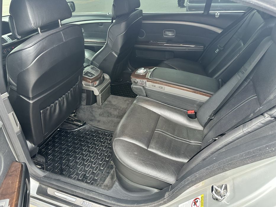 BMW 7 Series E66