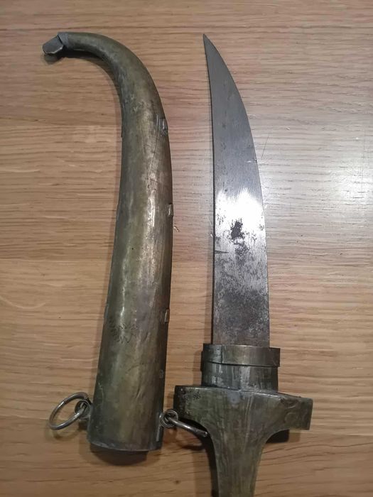 Sprzedam nóż sztylet