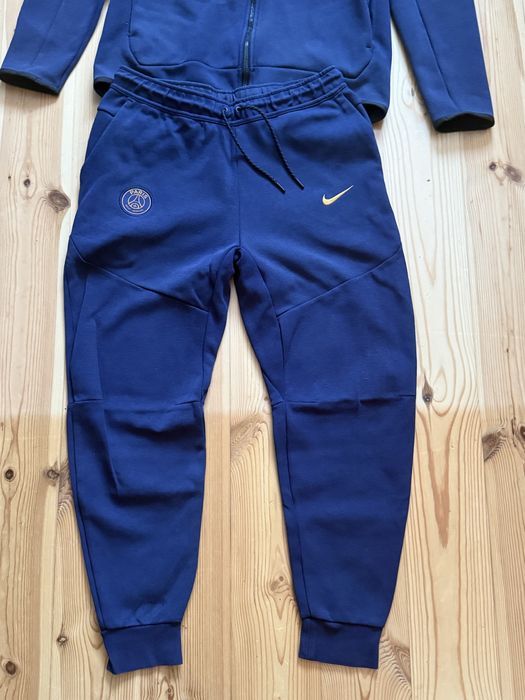 Komplet nike bluza i dresy tech fleece