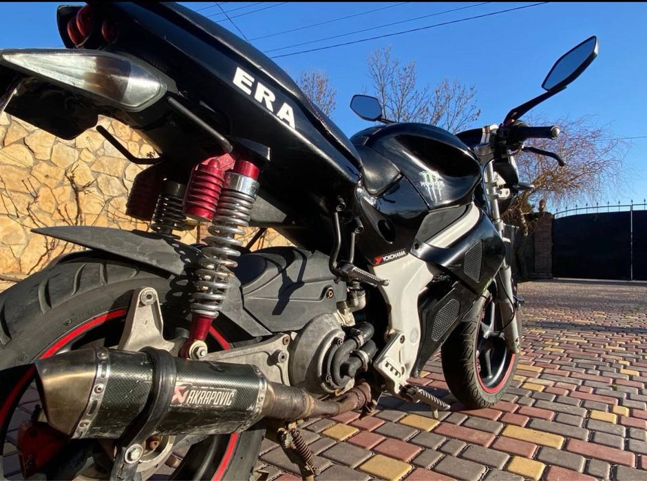 скутер Gilera dna