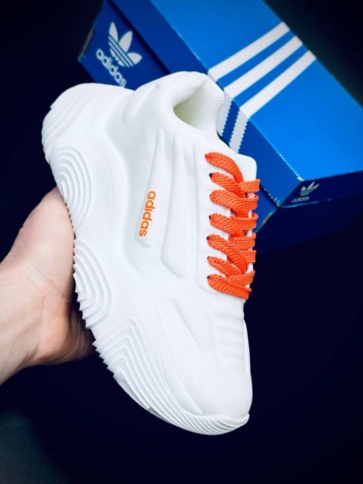 Женские Adidas Yezzy Boost/ кросовки адидас весна/купить адики женские