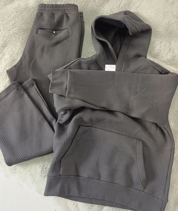 Fato de treino com capuz H&M tamanho M