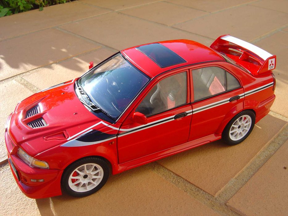 Mitsubishi Lancer Evolution VI Tommi Makinen Edition  AutoArt 1:/18