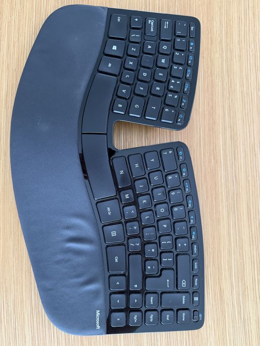 Teclado Microsoft Ergonomico Sculpt