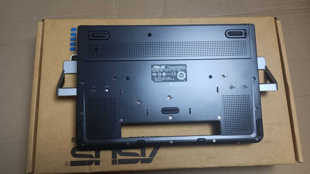Нова док-станція Asus для ноутбуків серии V1/V2 VGA DVI LPT COM LAN