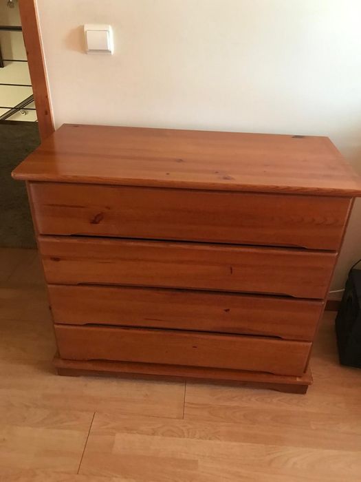 2x Cama Solteiro, Mesa Cabeceira e Cómoda