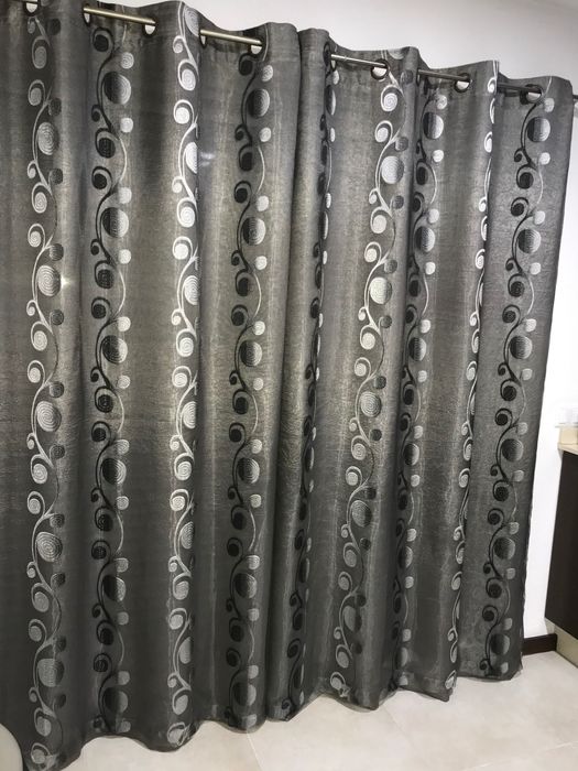 Vendo Variadas Cortinas