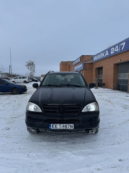 Продам ML 163 з одним із найкращих двигунів  2.7 CDI кінець 2000 року