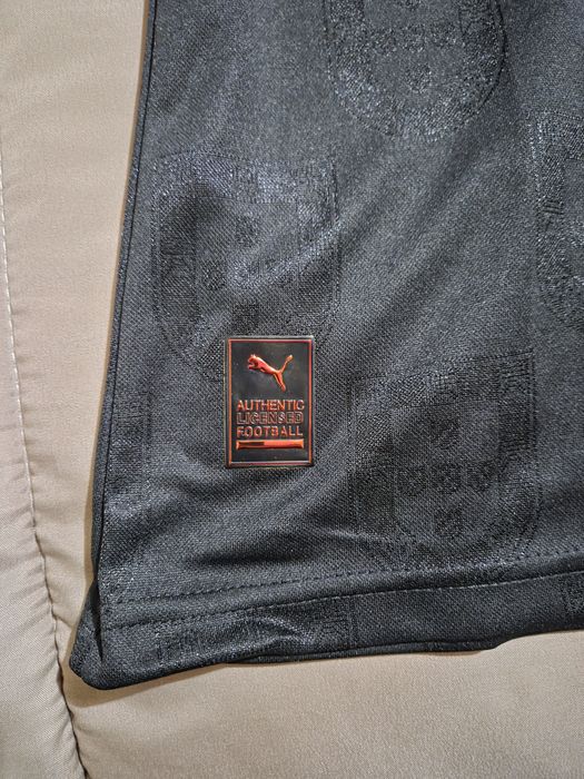 Camisola FPF edição especial Eusébio