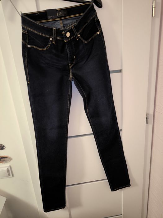 Levis nowe spodnie rurki damskie metki rozm XS