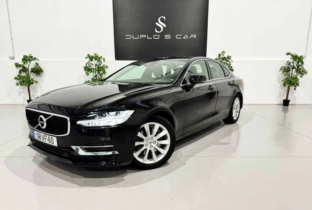 Volvo S90 2.0 T8 Momentum AWD Geartronic