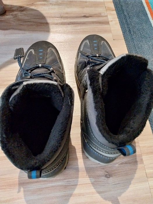Buty zimowe śniegowce 39 jak nowe