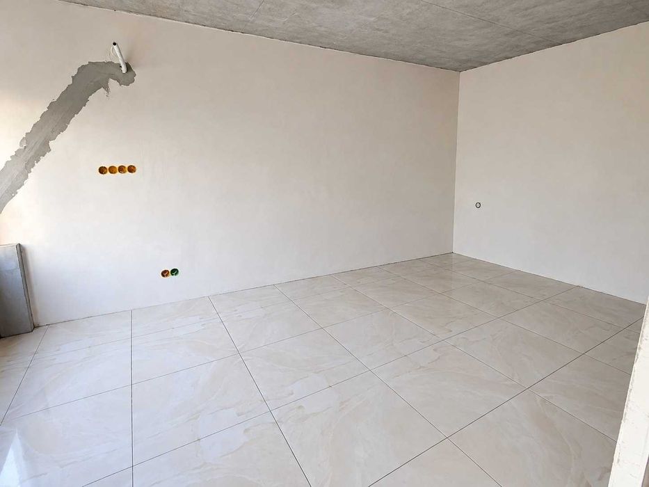 Квартира у Ворзелі 39 м², тепла підлога, газ