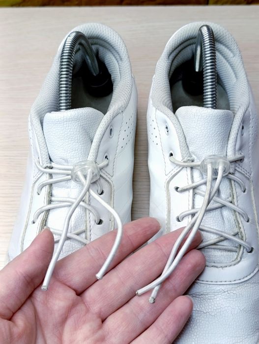 Кросівки жіночі Adidas