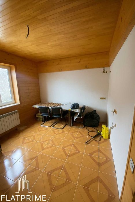 ПРОДАЄТЬСЯ: Будинок біля Блакитного озера, с. Підгірці