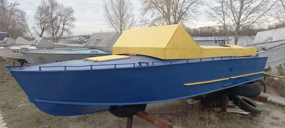 Прогресс-2, Evinrude 30, лафет