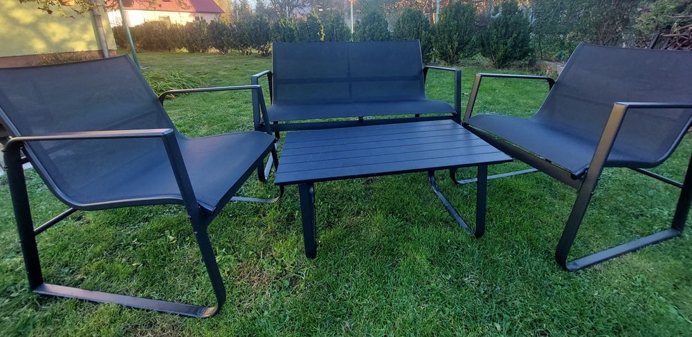 Nowy zestaw mebli ogrodowych  czarny