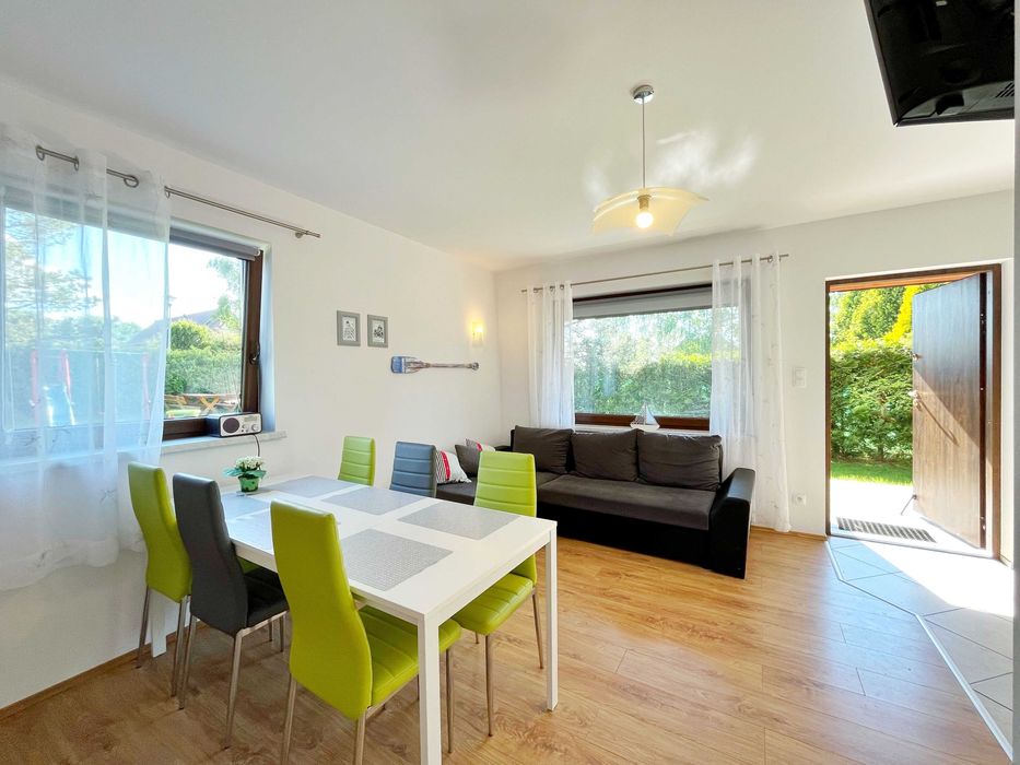 Domki , apartamenty nad morzem, wczasy nad morzem -Sarbinowo k. Mielna