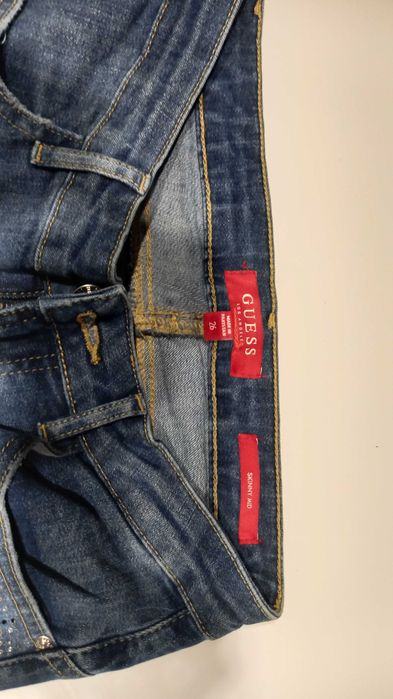 Jeansy firmy guess