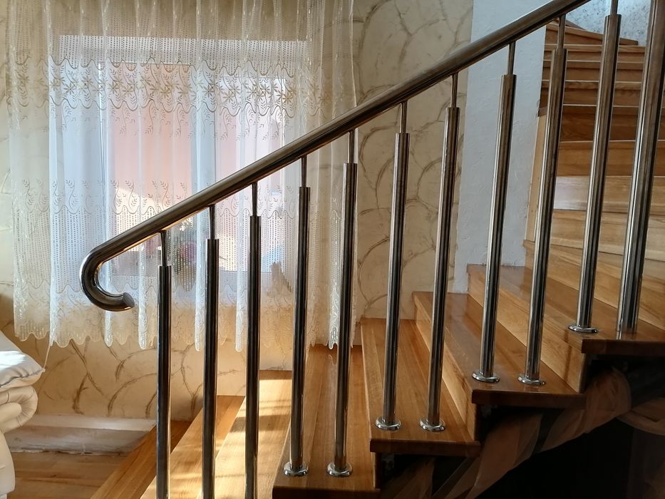 Перила, поручні, огорожі, козирки з нержавійки, нержавіюча сталь