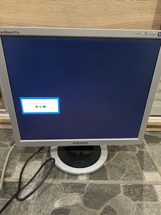 Samsung syncmaster 913N