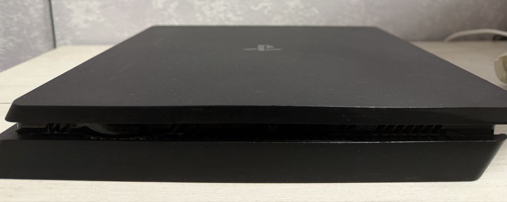 Playstation 4 slim 860gb