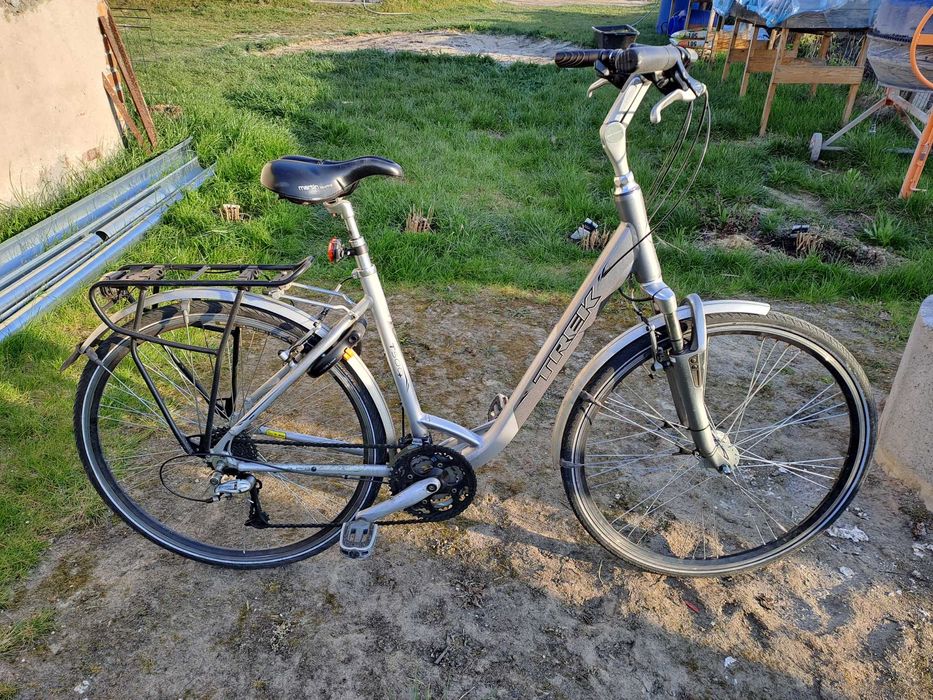 Dwa rowery Pegasus i Trek