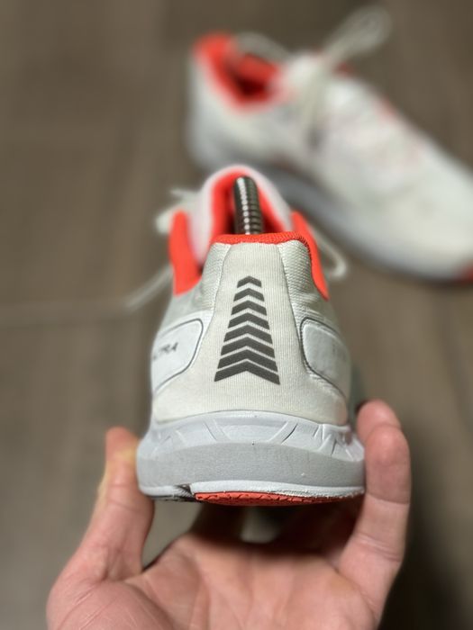 Кроссовки  Altra Rivera  38.5 р