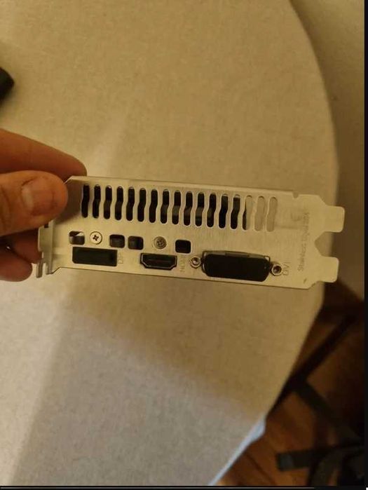 Placa Gráfica GTX 1650 OC 4GB GDDR6 Asus