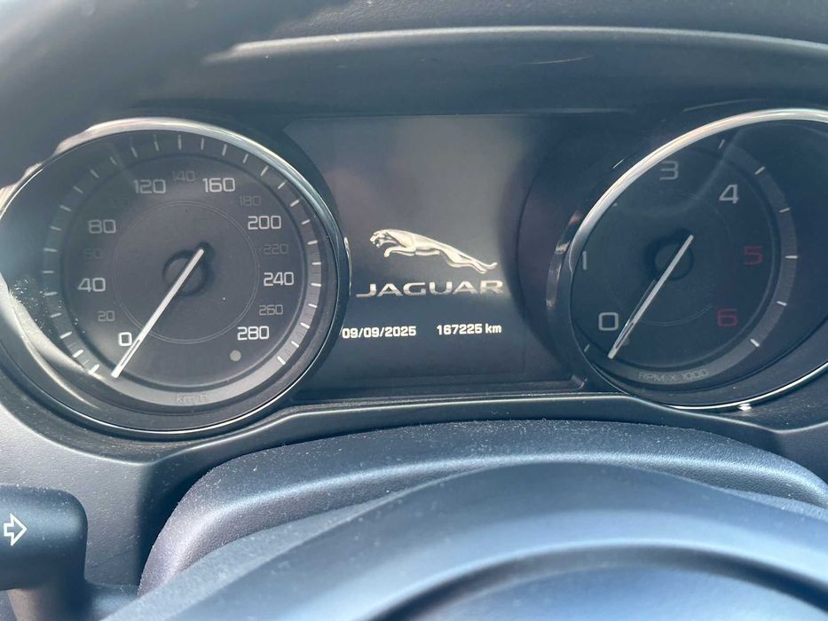 Jaguar XE Prestige 2.0d 180cv