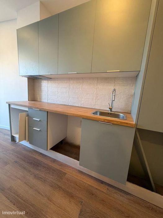 T1 totalmente remodelado em Localização Premium