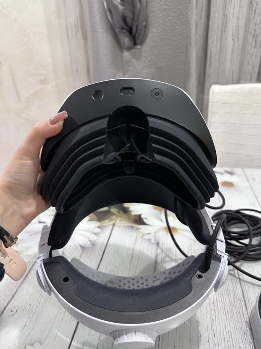 Окуляри віртуальної реальності PlayStation VR2