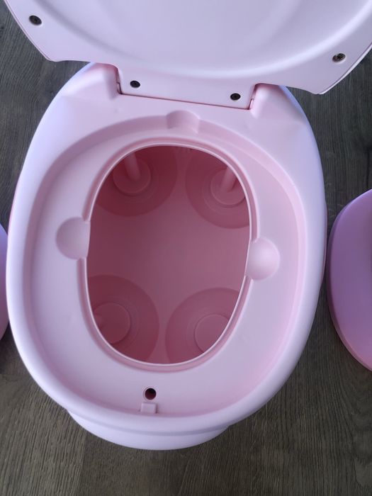 Bacio infantil hipopotamo cor de rosa como novo