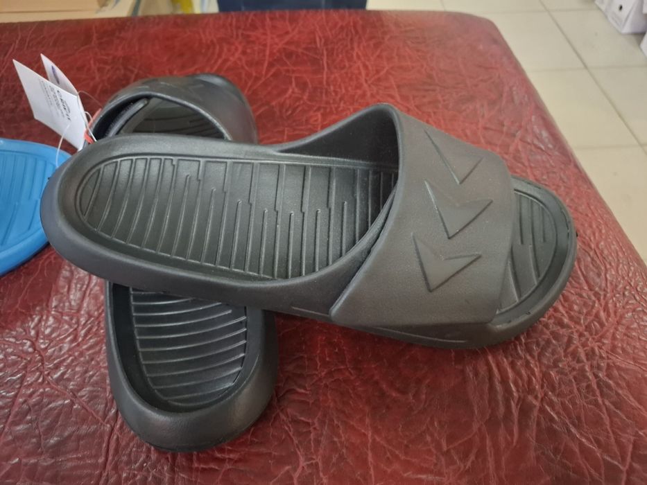 Шлепкі CRIVIT тапкі